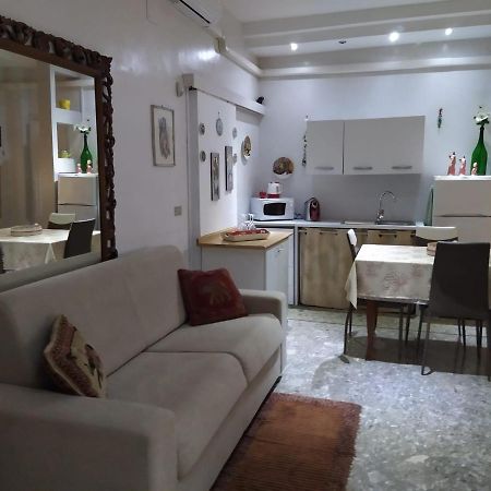 Paky'S House Bed & Breakfast Bari Ngoại thất bức ảnh
